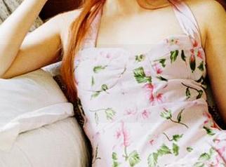 beautyleg – Jenny姐姐的私拍写真：展现真实与幻想之间的绝妙对话.txt