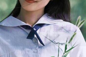 beautyleg – 想要变身时尚达人？赶紧下载Lucy的丝袜作品，穿上即刻变美！.txt