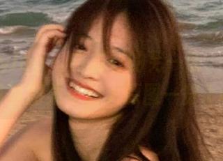 beautyleg – 白衬衫的另一面：Sarah写真图集与动人原图一览.txt