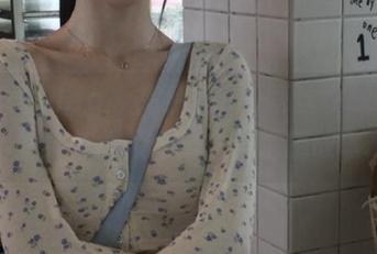 beautyleg – 高清Vicni蕾丝在线作品集，感受每一帧都蕴含的情感故事.txt