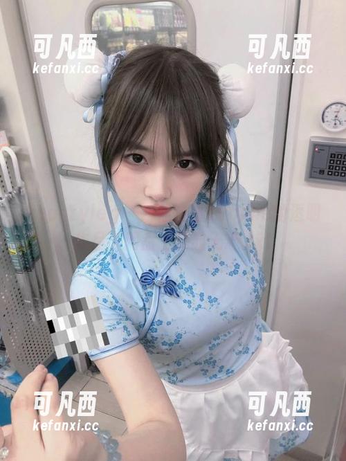 beautyleg - 一起走进Yvonne的透明作品，网盘上尽显无遗.txt