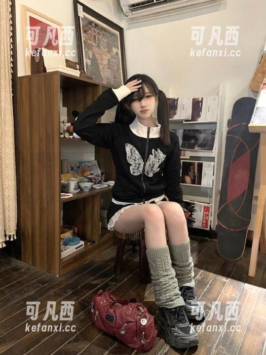 pans - 不一样的可儿网袜风情，浏览图库获取美丽下载吧！.txt