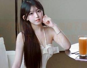 pans – 不怕你看不到，怕你下载了还不觉得美，快来下载小彤短裤写真！.txt