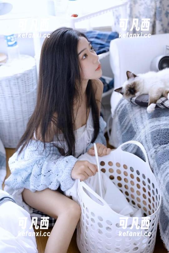 pans - 走进小青的校园写真全集，快来下载不容错过的青春记忆！.txt