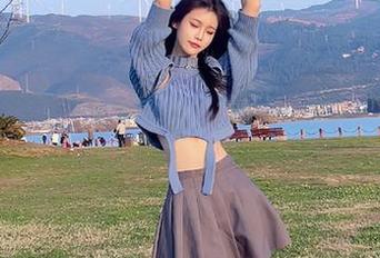 pans – 漫步在樱桃的礼服世界，细致写真图片带你领略无与伦比的视觉享受.txt