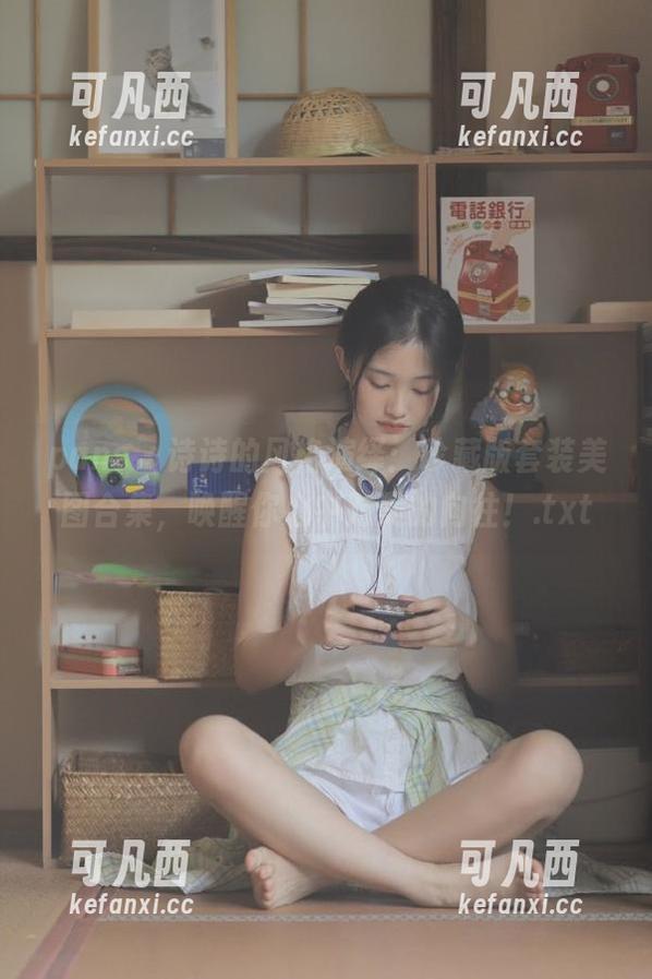 pans - 诗诗的风格演绎：珍藏版套装美图合集，唤醒你心中对美的向往！.txt
