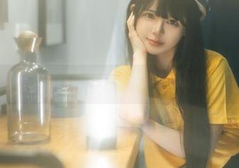 rua阮阮花嫁超美合集，顶级写真资源闪耀你的屏幕！.txt