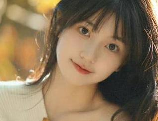 丽柜 – 佳怡校服写真集免费下载，捕捉青春活力的闪耀瞬间.txt