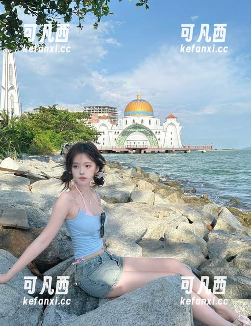 丽柜 - 精致的“兔子”女仆定制图集，为你呈现独一无二的可爱风格！.txt