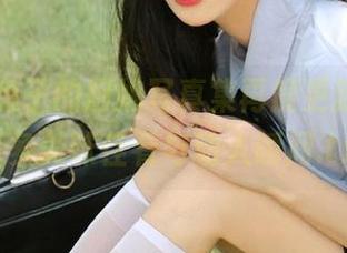 丽柜 – 兔子的厨娘写真集再度更新，发现更多美味佳肴与动人瞬间.txt