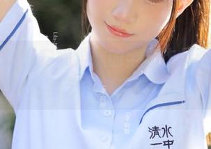丽柜 – 翻开安娜学妹的全套作品画册，感受青春与艺术的交融之美.txt