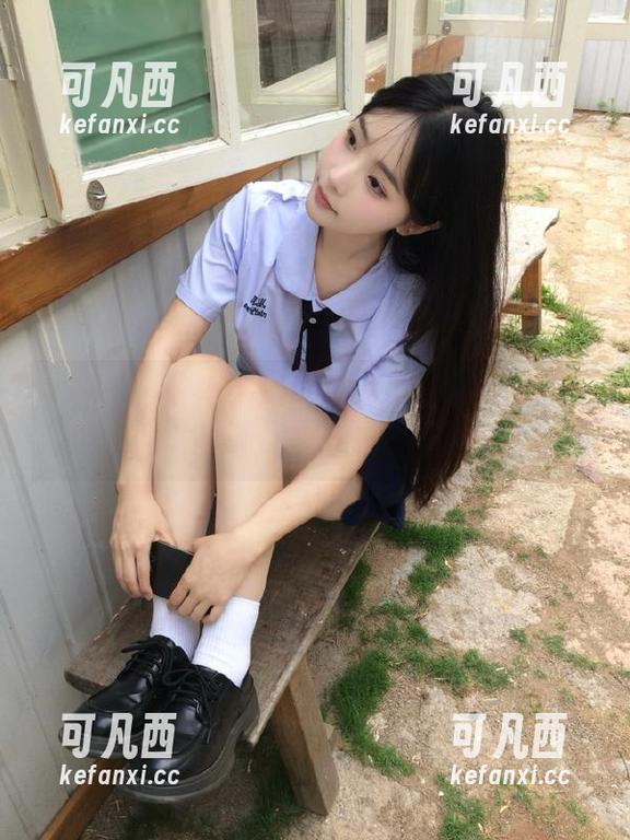 微密圈 - 探索于芷晴精美的圣诞红兔写真资源，唤醒你心中的节日梦.txt