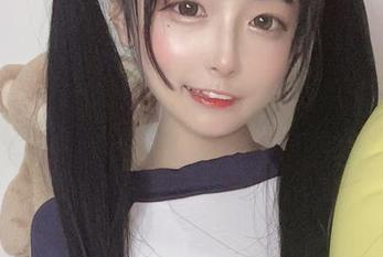 欣赏佳佳好难啊法式猫耳娘全套原图，展现甜美与优雅的完美结合.txt