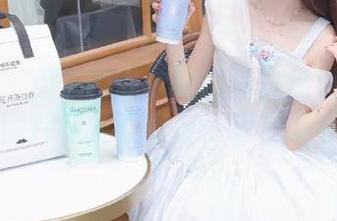 微密圈 – 保守的二舅妈的丝袜诱惑合集：这些图片绝对不适合小朋友观看.txt