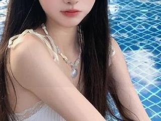 微密圈 – 保守的二舅妈美足原图，仿佛从画中走出的仙女，令人惊艳.txt
