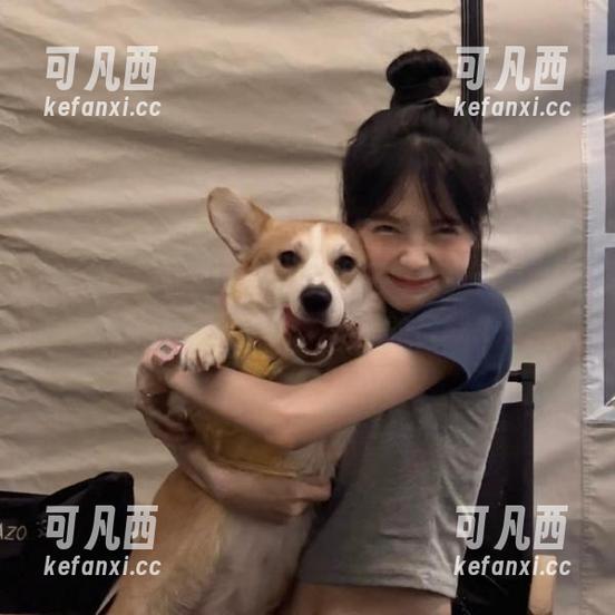 微密圈 - 在死库水的世界中，兔宝妮to的美图写真揭示了不一样的自我.txt