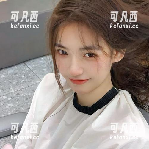 兔玩映画黑色裙子写真，搜罗精选原图与时尚图片.txt