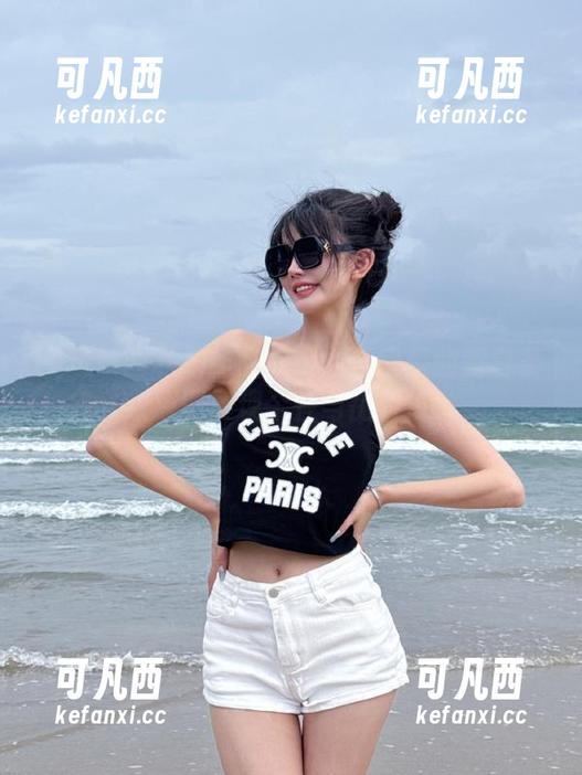 兔玩映画私拍作品欣赏：浴室里的蓝白条纹原图展现个性与品位.txt