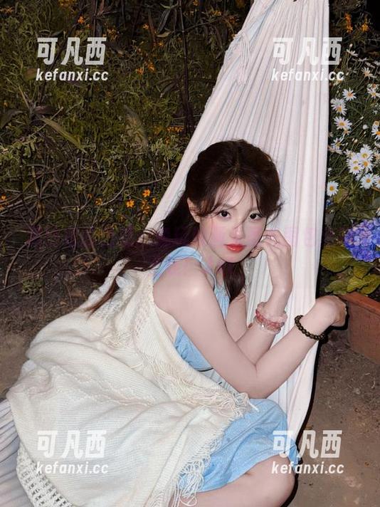 黑纱裙的诱惑：兔玩映画无圣光图包全新上线！.txt