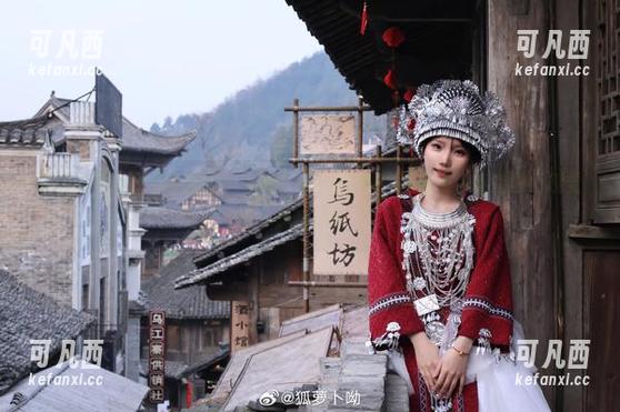 在山药饼的世界中徘徊：卜呦PA-15奇妙作品合集，缔造独特视觉体验.txt