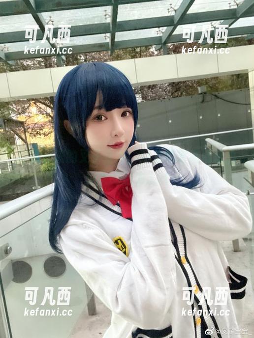 打破界限的叉子宝宝，带你领略高清蓝白少女的魅力.txt