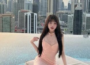 微密圈 – 周妍希双马尾写真，壁纸里的少女梦，太过甜美让人想扑倒！.txt