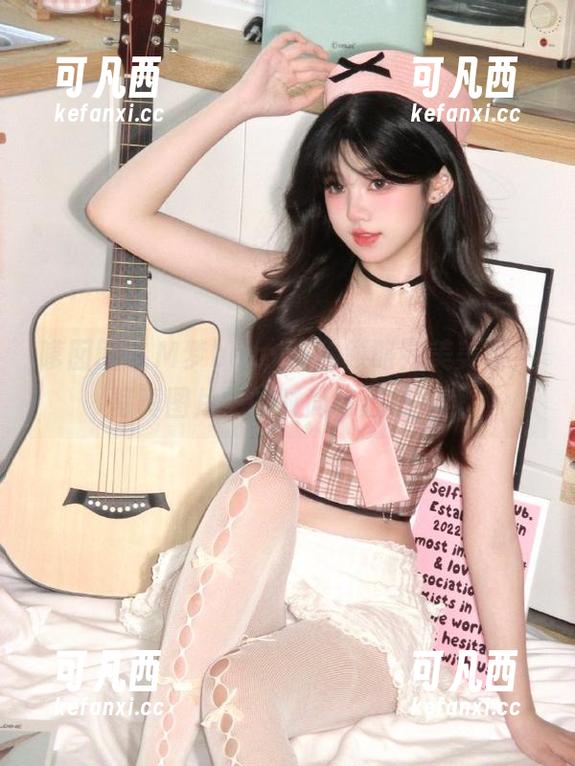 嗲囡囡 - M梦baby带你领略完美美腿，写真图片中的时尚与魅惑.txt