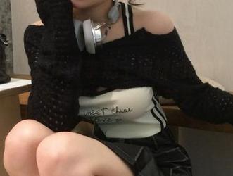 嗲囡囡 – SiByl李思宁独特的睡衣写真图包，时尚与清新并存的绝美艺术！.txt