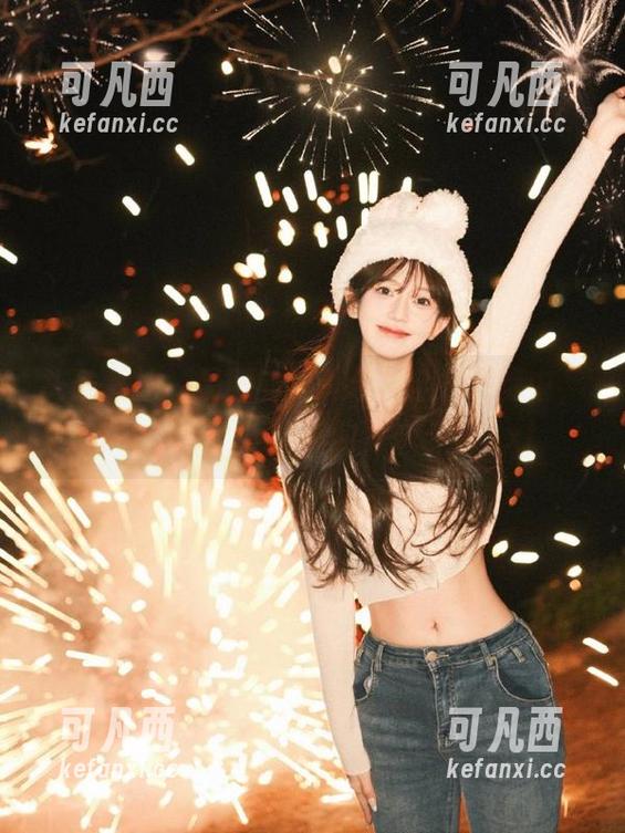 头条女神 - 易阳的写真合集全在网盘中，跟上潮流，找到你的莫妮卡！.txt