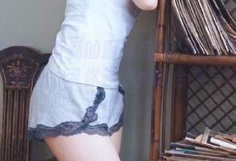 头条女神 – 蔡楠的厨娘情怀：美食与生活的绝妙融合，带你领略她的合集与套图魅力！.txt