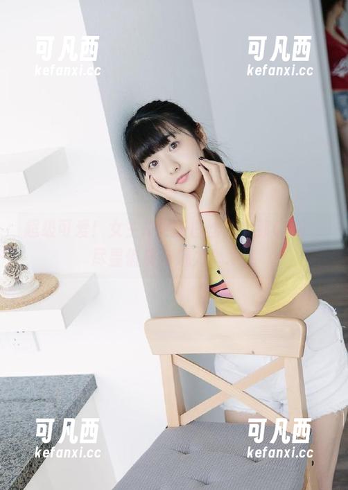 超级可爱！女主K更新白丝兔女郎COS，尽显俏皮与魅力！.txt