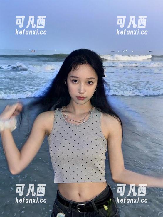 微密圈 - 快来欣赏奶雯酒店系列写真集精选：每个角落都散发独特魅力.txt