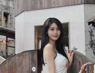 微密圈 – 姐姐Lalion的第一部分视频：原图与图集大放异彩、不容错过.txt