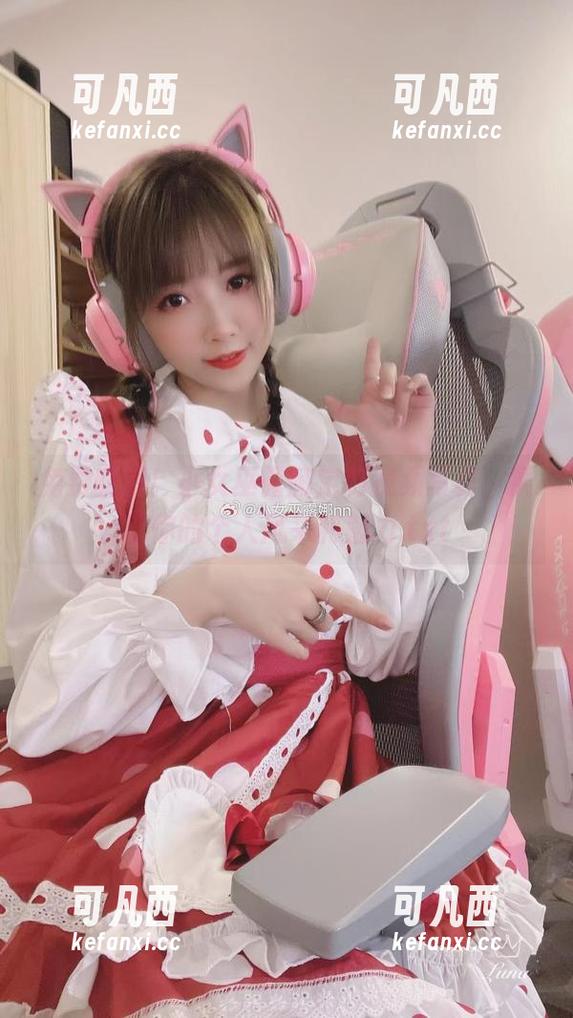 免费获取！小女巫露娜定制视频写真，展现你的个人风采和魅力.txt