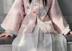 小女巫露娜长腿日记：来自高清原图的秘密，感受她的风格与魅力无限！.txt