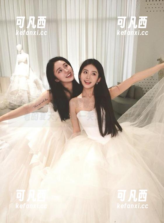 少女秩序-小葵 少女秩序 - 幽默小葵泳装合集:网盘里藏着的夏天,哈哈一笑送给你!.txt
