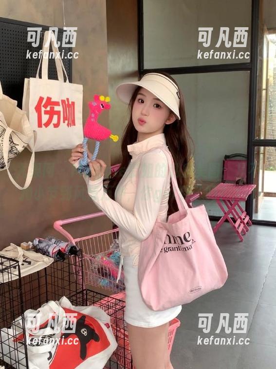 尤果网 - Maggie御姐的私房美图：从不拘小节到风情万种，你get到了吗？.txt
