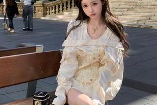 尤果网 – 周于希的职业装写真：资源分享让你重燃职场灵感.txt