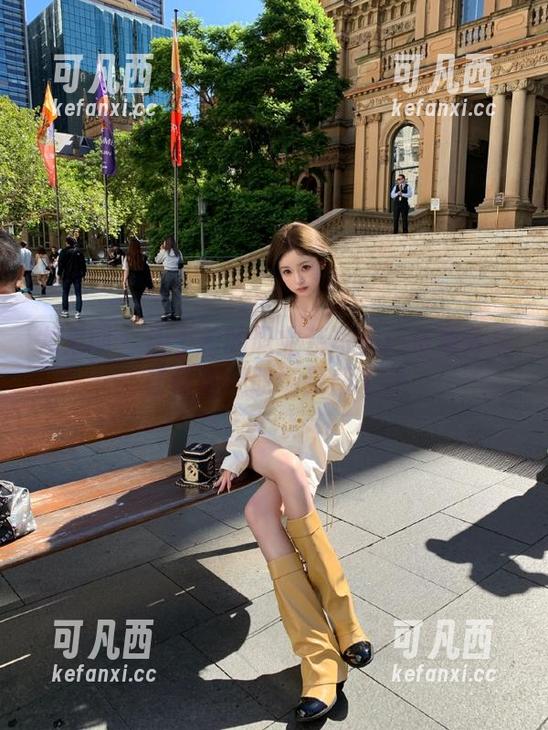 尤果网 - 周于希的职业装写真：资源分享让你重燃职场灵感.txt