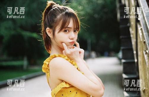 尤果网 - 一起欣赏晨曦的校服美图分享，校园青春无限美好！.txt