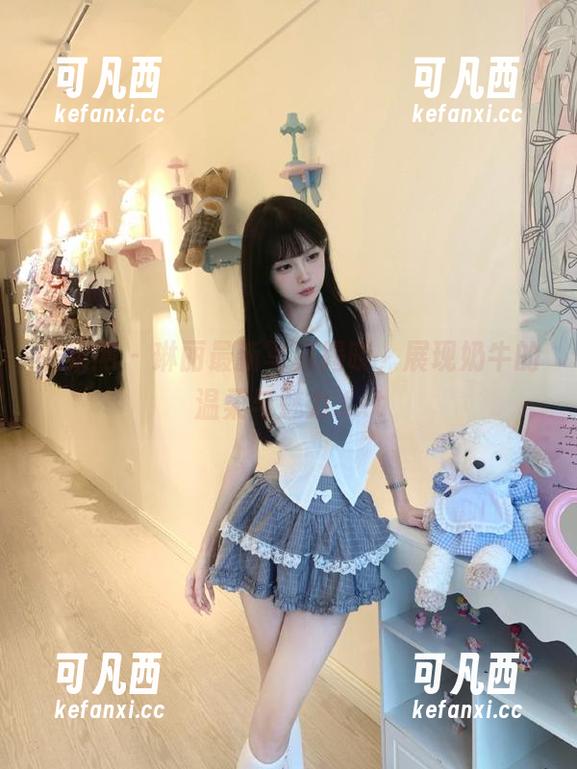 尤果网 - 琳丽最新写真揭晓，展现奶牛的温柔与魅力.txt