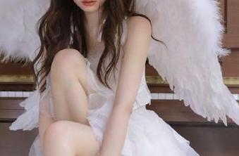 尤果网 – 独特视角，芊小童双人写真全套图集给你惊喜体验！.txt
