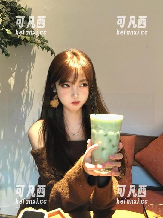 尤果网 - 莉恩牛仔裤写真：独特原图合集，捕捉每一个迷人瞬间！.txt
