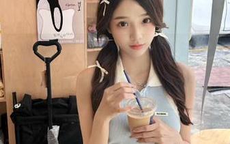 尤果网 – 跟随雯雯的私房图包，一同探索女王时代的魅力与风情.txt