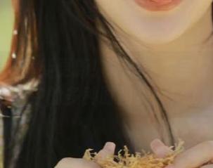 尤蜜荟 – 最新更新！探索小尤奈棉袜写真合集中的多种时尚灵感！.txt