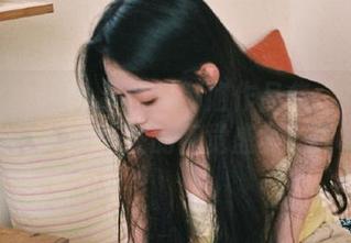 尤蜜荟 – 谭小灵最新御姐作品集：一场关于美与个性的视觉盛宴.txt