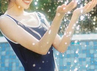 影私荟 – 畅游“白微Sera少女”写真合集：每一张照片都让人爱不释手的秘密.txt