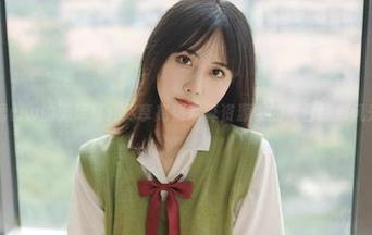 追寻念雪ww的无尽夏：尽享高清写真资源中的夏日诗意风光！.txt