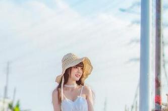 推女神 – 不怕被嘲笑，尤美Yumi内衣写真合集免费分享，让你我共振.txt