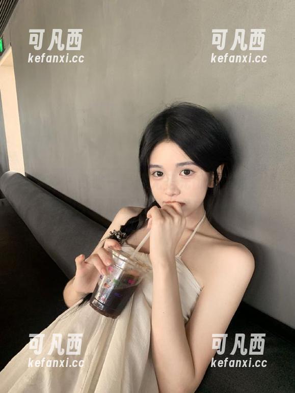 推女神 - 戴唯一最新无圣光御姐作品，挑战视觉极限的摄影艺术之旅.txt